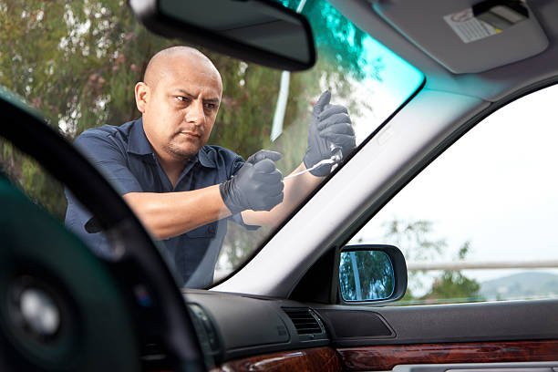 Pasadena Mobile Car Glass - Professional Windshield Repair and Replacement Service